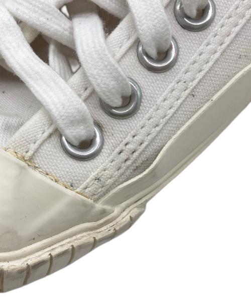 A.P.C.（アーペーセー）A.P.C. (アーペーセー) キャンバススニーカー 刺繍ロゴ　カジュアルスニーカー アイボリー サイズ:38の古着・服飾アイテム