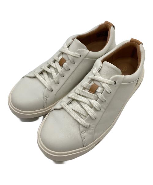 CLARKS（クラークス）CLARKS (クラークス) Hollyhock Walk  ホリーホックウォーク　スニーカー　カジュアルシューズ　軽量 ホワイト サイズ:US 5 1/2の古着・服飾アイテム
