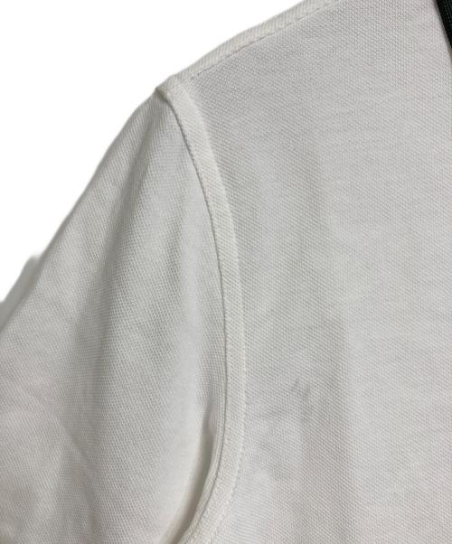 FRED PERRY（フレッドペリー）FRED PERRY (フレッドペリー) ポロシャツ　The Twin Tipped Shirt   半袖シャツ　ワンポイント刺繍シャツ ホワイト×グリーン サイズ:UK12の古着・服飾アイテム