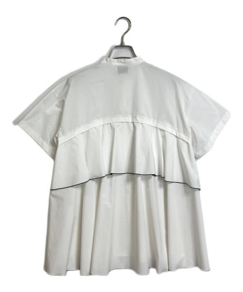 UNITED ARROWS（ユナイテッドアローズ）UNITED ARROWS (ユナイテッドアローズ) バックフレア ショートスリーブ ブラウス ホワイト サイズ:FREEの古着・服飾アイテム