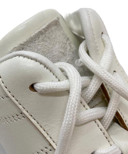 foot the coacher（フットザコーチャー）foot the coacher (フットザコーチャー) レザースニーカー ジャーマントレーナー　日本製 ホワイト サイズ:9の古着・服飾アイテム