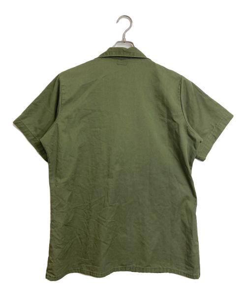 US ARMY（ユーエスアーミー）US ARMY (ユーエスアーミー) 【古着】70’S リメイクミリタリーシャツ　半袖シャツ　70年代 グリーン サイズ:16 1/2×32の古着・服飾アイテム