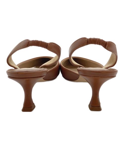 Manolo Blahnik（マノロブラニク）Manolo Blahnik (マノロブラニク) ポインテッドトゥパンプス　ヒールパンプス　セレモニー　イタリア製 ブラウン サイズ:34 1/2の古着・服飾アイテム