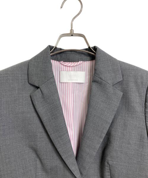 BOSS（ボス）BOSS (ボス) セットアップスーツ　スカートスーツ　オフィスカジュアル　セレモニー グレー サイズ:ジャケットUK8 スカート　UK10の古着・服飾アイテム