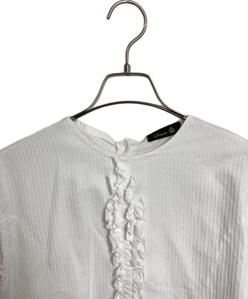 DRAWER（ドゥロワー）DRAWER (ドゥロワー) コットンフリルバックリボンノーカラーブラウス　ブラウス　長袖ブラウス ホワイト サイズ:実寸参照の古着・服飾アイテム