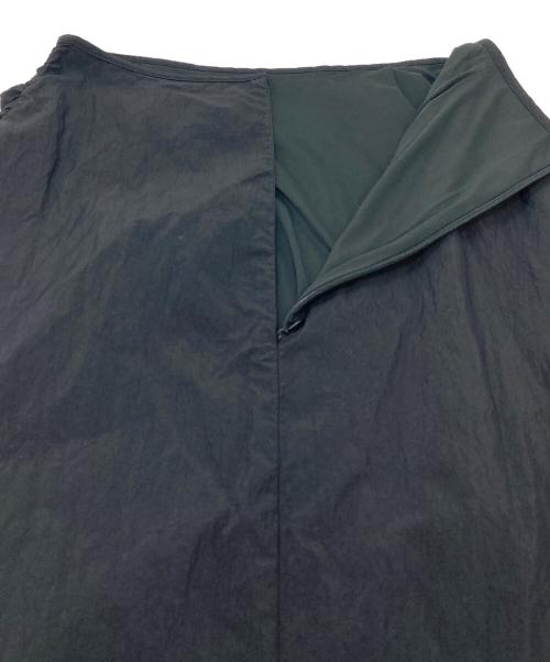 anuke（アンヌーク）anuke (アンヌーク) Tuck Long Skirt ロングスカート ブラック サイズ:38の古着・服飾アイテム