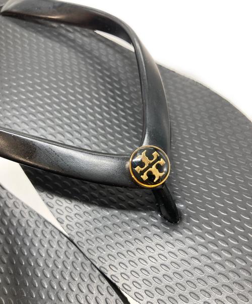 TORY BURCH（トリーバーチ）TORY BURCH (トリーバーチ) 厚底ビーチサンダル ブラック サイズ:実寸参照の古着・服飾アイテム