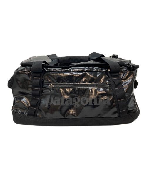 Patagonia（パタゴニア）Patagonia (パタゴニア) ブラックホールダッフル 40L ボストンバッグ　2WAYバッグ　リュック　バックパック　旅行　トラベルバッグ　スポーツ　アウトドア ブラック サイズ:実寸参照の古着・服飾アイテム