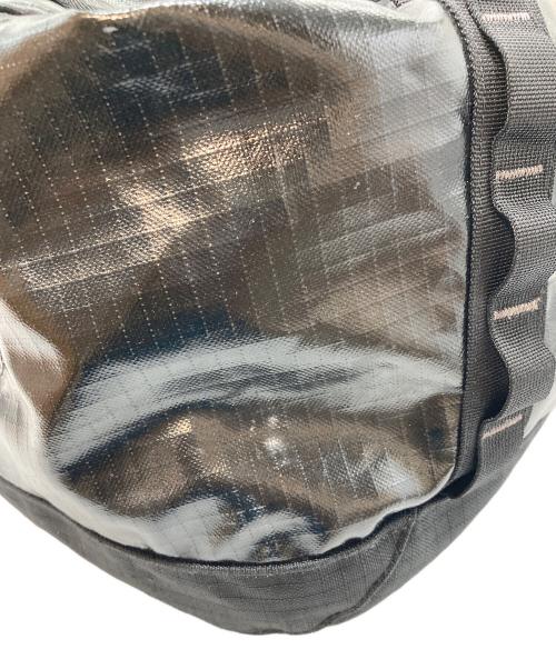 Patagonia（パタゴニア）Patagonia (パタゴニア) ブラックホールダッフル 40L ボストンバッグ　2WAYバッグ　リュック　バックパック　旅行　トラベルバッグ　スポーツ　アウトドア ブラック サイズ:実寸参照の古着・服飾アイテム