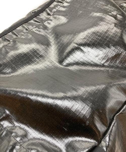 Patagonia（パタゴニア）Patagonia (パタゴニア) ブラックホールダッフル 40L ボストンバッグ　2WAYバッグ　リュック　バックパック　旅行　トラベルバッグ　スポーツ　アウトドア ブラック サイズ:実寸参照の古着・服飾アイテム