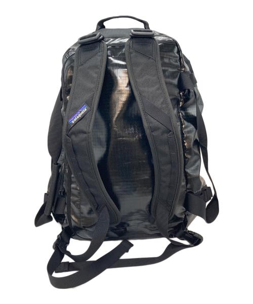 Patagonia（パタゴニア）Patagonia (パタゴニア) ブラックホールダッフル 40L ボストンバッグ　2WAYバッグ　リュック　バックパック　旅行　トラベルバッグ　スポーツ　アウトドア ブラック サイズ:実寸参照の古着・服飾アイテム