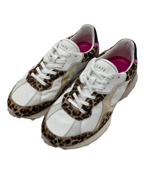 D.A.T.E.（デイト）D.A.T.E. (デイト) VETTA レオパードスニーカー　ヒョウ柄 ホワイト×ブラウン サイズ:US5.5の古着・服飾アイテム