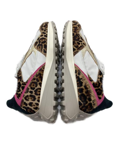 D.A.T.E.（デイト）D.A.T.E. (デイト) VETTA レオパードスニーカー　ヒョウ柄 ホワイト×ブラウン サイズ:US5.5の古着・服飾アイテム