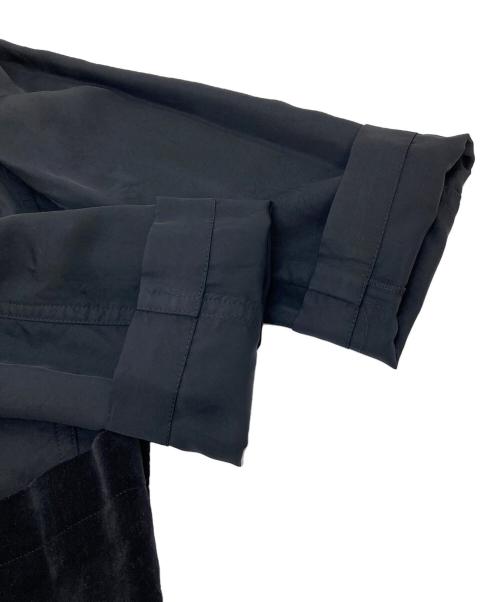 tricot COMME des GARCONS（トリココムデギャルソン）tricot COMME des GARCONS (トリココムデギャルソン) パールビジュー切替ジャケット　ノーカラージャケット ブラック サイズ:Sの古着・服飾アイテム