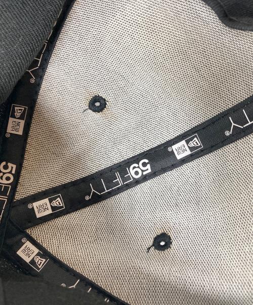 New Era（ニューエラ）New Era (ニューエラ) Supreme (シュプリーム) 21SS  Supreme Gonz Logo ロゴキャップ　帽子 ブラック サイズ:7 1/4の古着・服飾アイテム