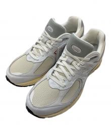 NEW BALANCE（ニューバランス）の古着「M2002RIA スニーカー　カジュアルスニーカー　スポーツ　アウトドア」｜ホワイト