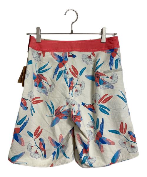 Patagonia（パタゴニア）Patagonia (パタゴニア) ウェーブフェアラーボードショーツ　ハーフパンツ　水陸両用　2019年　鳥柄　スポーツ　アウトドア アイボリー サイズ:WAIST  28 未使用品の古着・服飾アイテム