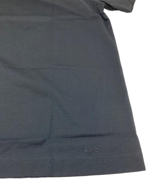 A.P.C.（アーペーセー）A.P.C. (アーペーセー) 刺繍ロゴTシャツ　コットンシャツ ブラック サイズ:Lの古着・服飾アイテム