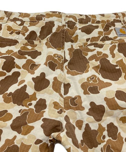 CarHartt（カーハート）CarHartt (カーハート) Bermudaカモフラハーフパンツ　ハーフパンツ　迷彩 ブラウン サイズ:34の古着・服飾アイテム