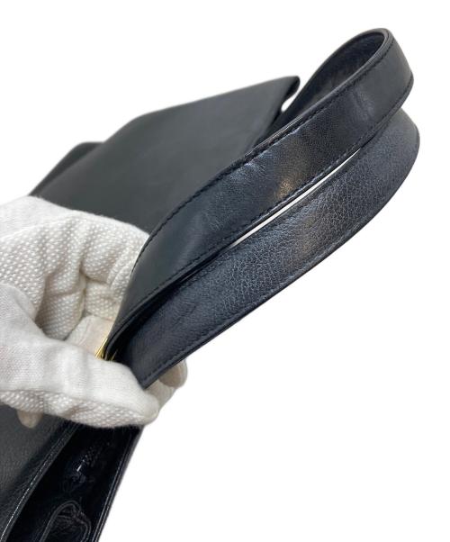 BURBERRY LONDON（バーバリーロンドン）BURBERRY LONDON (バーバリーロンドン) レザーハンドバッグ ゴールド金具ロゴ 内部ノバチェック ブラック×ゴールド サイズ:実寸参照の古着・服飾アイテム