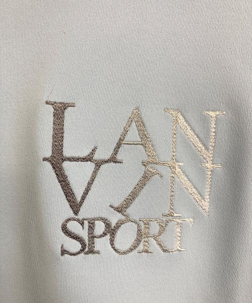 LANVIN（ランバン）LANVIN (ライバン) グラデーションロゴ刺繍長袖ポロシャツ　長袖シャツ　ストレッチ　日本製 スカイブルー サイズ:40 未使用品の古着・服飾アイテム