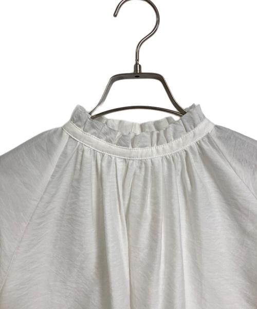 DRESSTERIOR（ドレステリア）DRESSTERIOR (ドレステリア) タックフリルブラウス　長袖ブラウス　スタイリスト亀恭子さんコラボ　オフィスカジュアル　セレモニー　日本製 ホワイト サイズ:34の古着・服飾アイテム