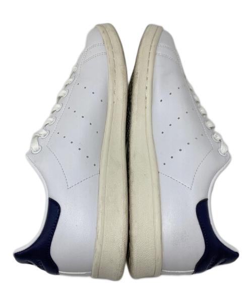adidas（アディダス）adidas (アディダス) スニーカー　スタンスミス　STAN SMITH ホワイト×ネイビー サイズ:US8の古着・服飾アイテム