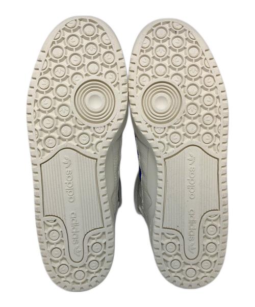 adidas（アディダス）adidas (アディダス) ハイカットスニーカー　FORUM MID フォーラム ホワイト×ブルー サイズ:US8の古着・服飾アイテム