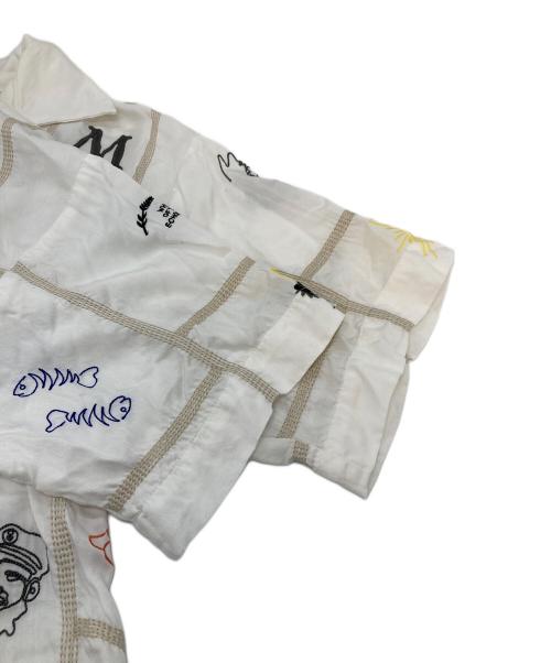 417 by EDIFICE（417 バイ エディフィス）417 by EDIFICE (417 バイ エディフィス) Lipa (リパ) エンブロイダリーシャツ 半袖シャツ ホワイト サイズ:Lの古着・服飾アイテム