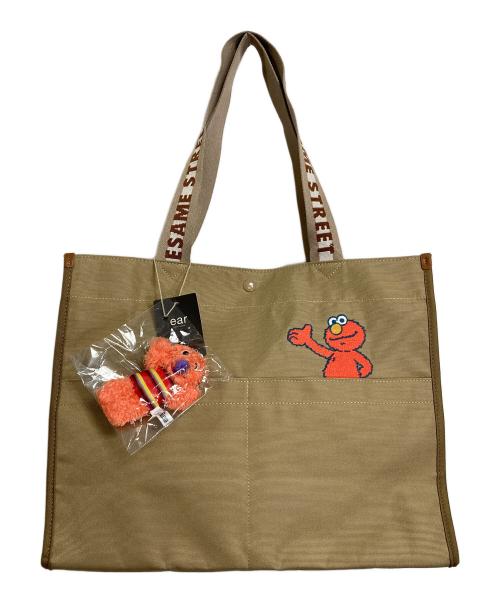 SESAME STREET（セサミストリート）SESAME STREET (セサミストリート) ear PAPILLONNER (イアパピヨネ) トートバッグ　エルモ　セサミストリート ベージュ サイズ:実寸参照 未使用品の古着・服飾アイテム