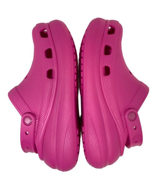 crocs（クロックス）crocs (クロックス) ICONIC COMFORT アイコニックコンフォート　厚底サンダル ピンク サイズ:W7の古着・服飾アイテム