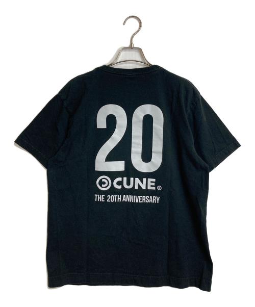 CUNE（キューン）CUNE (キューン) クレヨンしんちゃん (クレヨンシンチャン) 2014 CUNE クレヨンしんちゃん　20周年記念プリント　 ブラック サイズ:Lの古着・服飾アイテム