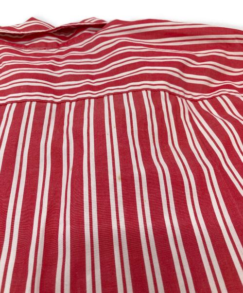 BROOKS BROTHERS（ブルックスブラザーズ）BROOKS BROTHERS (ブルックスブラザーズ) 【古着】50’Sボタンダウンシャツ　Est. 1818 6ボタン　ストライプ　印字タグ　スタンプタグ　ラウンドカット　50年代 レッド×ホワイト サイズ:17Rの古着・服飾アイテム