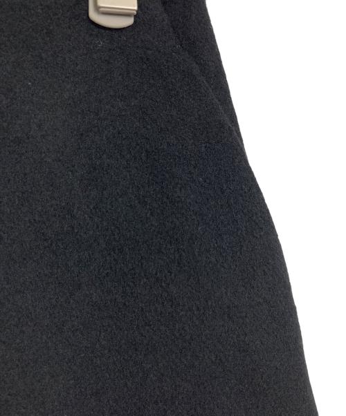Spick and Span（スピック＆スパン）Spick and Span (スピックアンドスパン) メルトンAラインミニスカート　ミニスカート　日本製 ブラック サイズ:36の古着・服飾アイテム