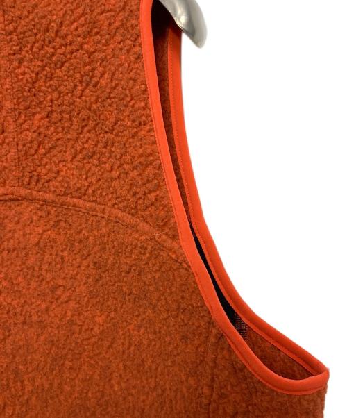 ACG（エーシージー）ACG (エーシージー) ボアベスト ARCTIC WOLF VES アウター　ライトアウター　スポーツ　アウトドア オレンジ サイズ:XLの古着・服飾アイテム