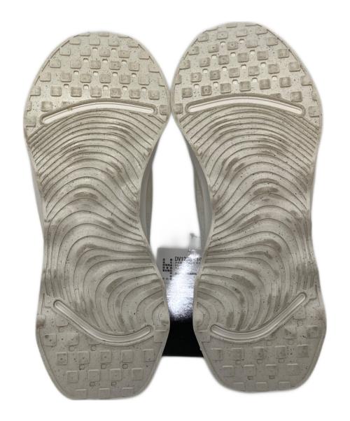 NIKE（ナイキ）NIKE (ナイキ) Motiva モティバ　 グリーン×ホワイト サイズ:UK6の古着・服飾アイテム