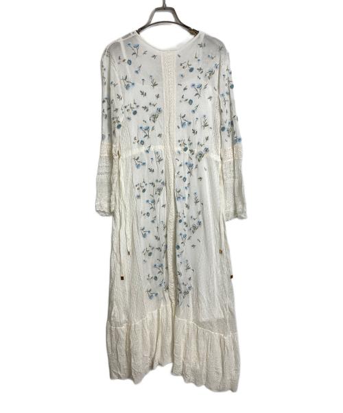 GRACE CONTINENTAL（（グレースコンチネンタル）GRACE CONTINENTAL (（グレースコンチネンタル) 小花刺繍ニットワンピース アイボリー サイズ:36の古着・服飾アイテム