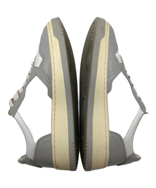 AUTRY（オートリ―）AUTRY (オートリ―) スニーカー MEDALIST LEAT/LEAT ホワイト×グレー サイズ:36の古着・服飾アイテム