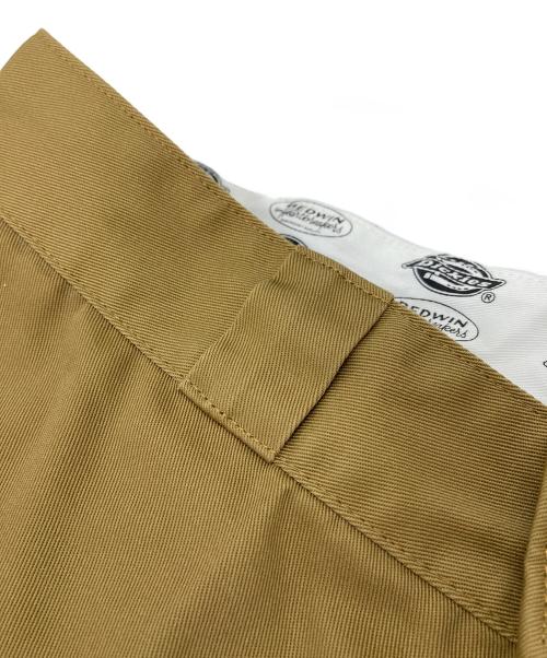 Dickies（ディッキーズ）Dickies (ディッキーズ) BEDWIN &THE HEARTBREAKERS (ベドウィンアンドザ ハートブレイカーズ) 10/L DICKIES T/C PANTS THUNDERS ベージュ サイズ:3の古着・服飾アイテム