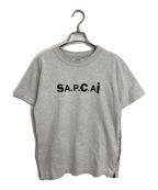 sacai×A.P.C.サカイ×アーペーセー）の古着「SIDE ZIP LOGO TEE サイドジップロゴTシャツ」｜グレー