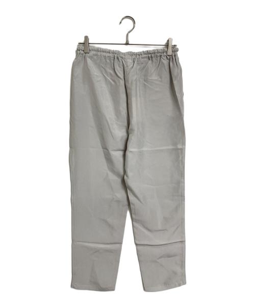 yoli（ヨリ）yoli (ヨリ) シルクパンツ Silk Pants  イージーパンツ　セレモニー　オフィスカジュアル　日本製 グレー サイズ:03 未使用品の古着・服飾アイテム
