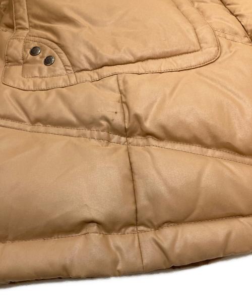 BURBERRY BLUE LABEL（バーバリーロンドンブルーレーベル）BURBERRY BLUE LABEL (バーバリーロンドンブルーレーベル) 裏チェック ダウンコート　フードファー　アウター　タヌキ ベージュ サイズ:38の古着・服飾アイテム
