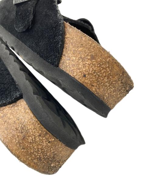 BIRKENSTOCK（ビルケンシュトック）BIRKENSTOCK (ビルケンシュトック) ボストン スウェードサボサンダル　	BOSTON SUEDE LEATHER ブラック サイズ:EU38の古着・服飾アイテム