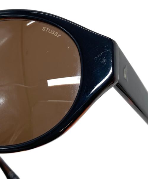 stussy（ステューシー）stussy (ステューシー) Penn サングラス　BLACK TORT　レンズブラウン ブラック サイズ:MISCの古着・服飾アイテム