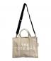 Marc by Marc Jacobs (マークバイマークジェイコブス) ハンド・トートバッグ SM TRAVELER TOTE  ショルダーバッグ ベージュ サイズ:実寸参照：17000円