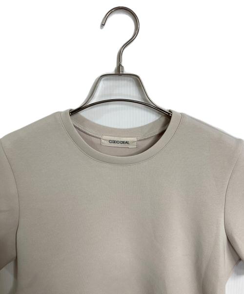 COCODEAL（ココディール）COCODEAL (ココディール) アシメペプラムブラウス ベージュ サイズ:2の古着・服飾アイテム