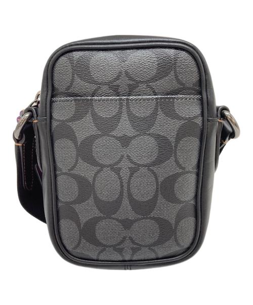 COACH（コーチ）COACH (コーチ) Disney (ディズニー) とんすけ ショルダーポーチ　ショルダーバッグ　ミニバッグ ブラック サイズ:実寸参照の古着・服飾アイテム