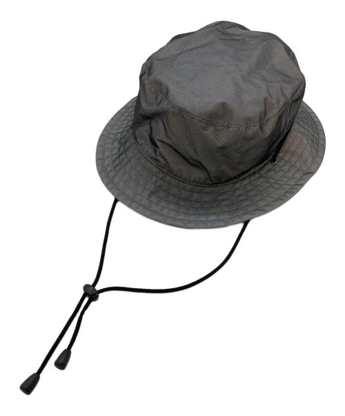 TIGHTBOOTH PRODUCTION（タイトブースプロダクション）TIGHTBOOTH PRODUCTION (タイトブースプロダクション) Backside Bleathatec Hat バケットハット　ナイロンハット　日本製 グレーシルバー サイズ:Mの古着・服飾アイテム