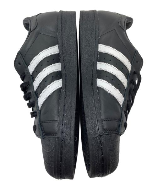 adidas（アディダス）adidas (アディダス) SUPERSTAR 82 CBLACK/FTWWHT/CBLACK ブラック サイズ:UK10の古着・服飾アイテム
