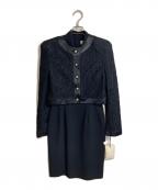 M'S GRACYエムズグレイシー）の古着「ジャケット付 セレモニーワンピース　タグ付き　肩パッド付き」｜ブラック